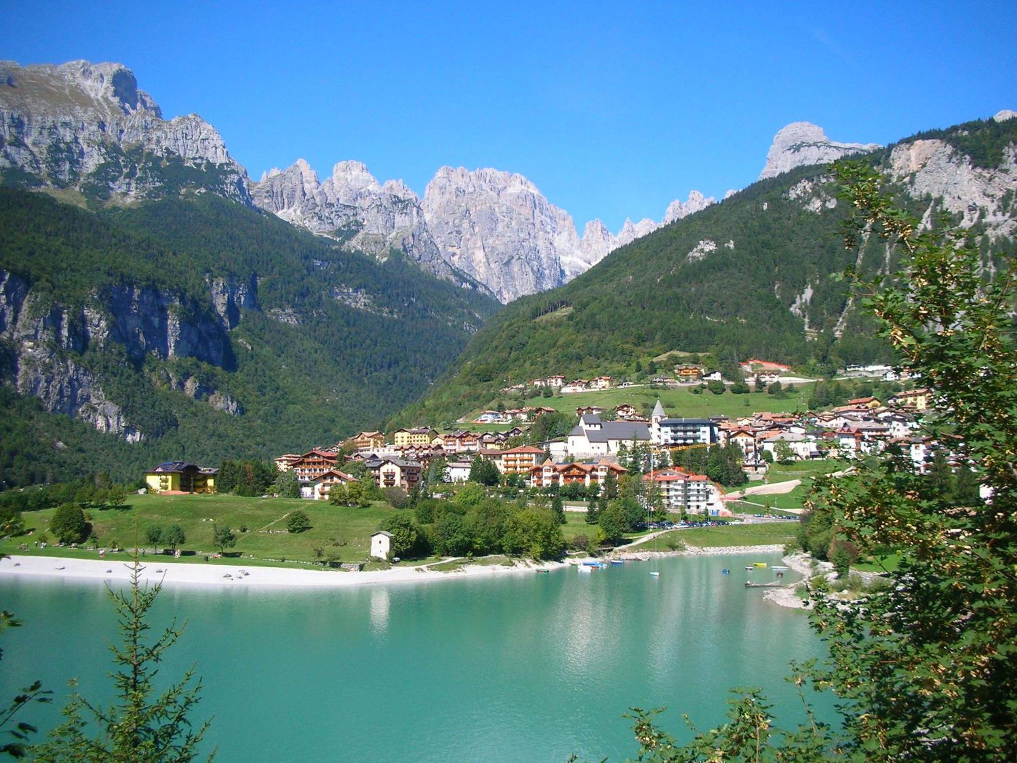 Garni Lago Alpino Molveno Exterior foto